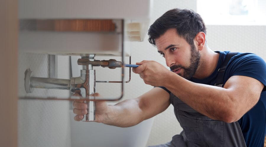 Professional sink repair services in Sidon, MS